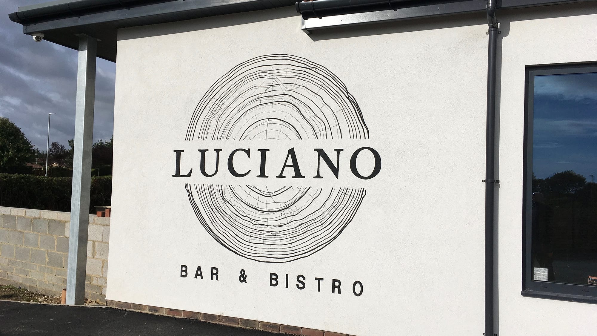 Luciano Bar and Bistro